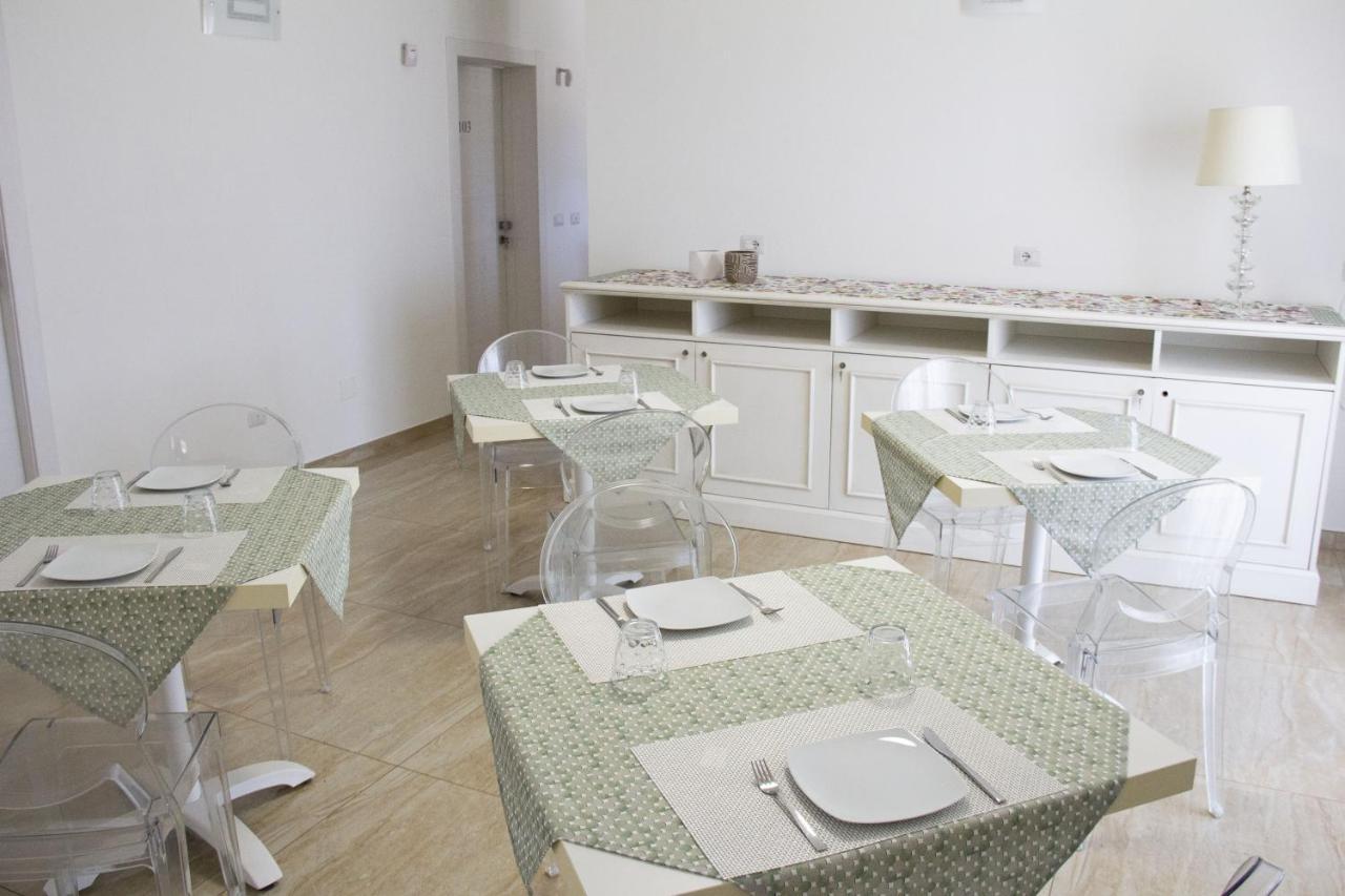 B&B Imperial Exclusive Rooms & Breakfast Porto Cesareo Buitenkant foto