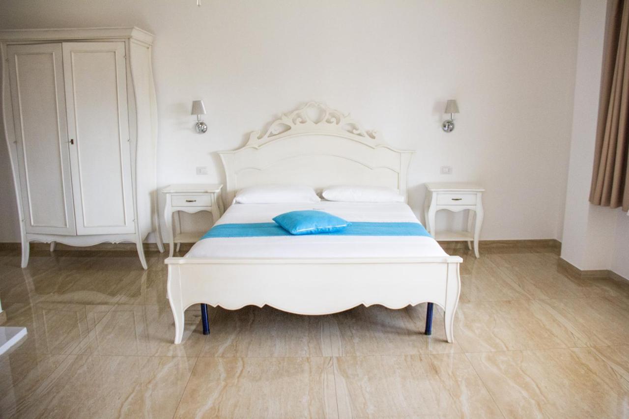 B&B Imperial Exclusive Rooms & Breakfast Porto Cesareo Buitenkant foto