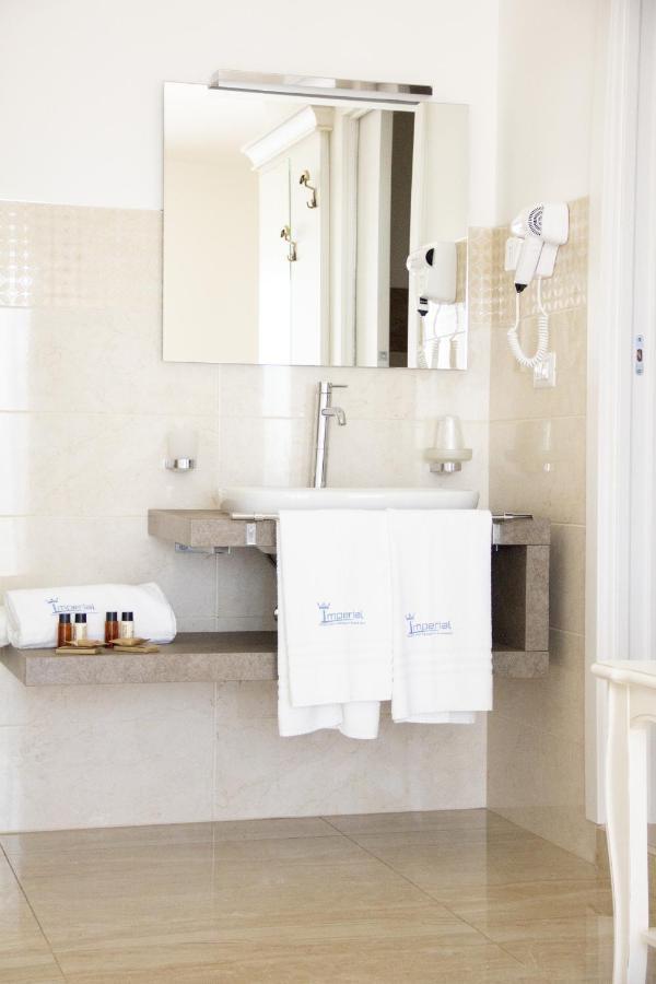 B&B Imperial Exclusive Rooms & Breakfast Porto Cesareo Buitenkant foto