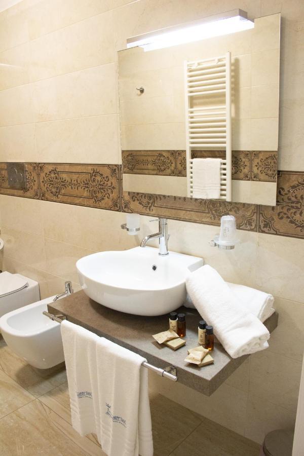 B&B Imperial Exclusive Rooms & Breakfast Porto Cesareo Buitenkant foto