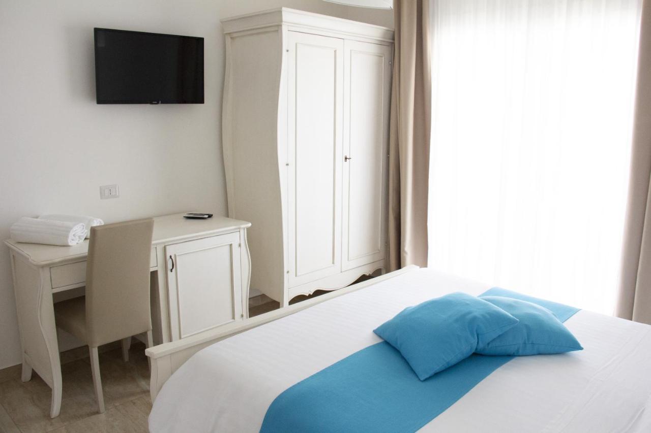 B&B Imperial Exclusive Rooms & Breakfast Porto Cesareo Buitenkant foto