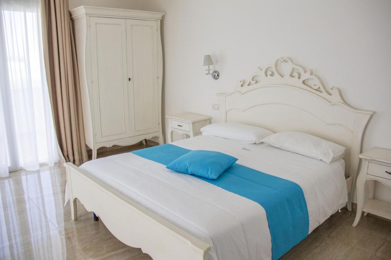 B&B Imperial Exclusive Rooms & Breakfast Porto Cesareo Buitenkant foto