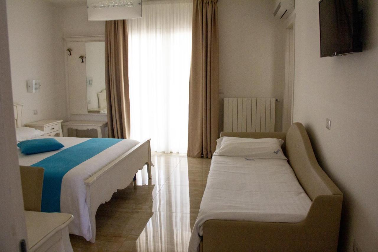 B&B Imperial Exclusive Rooms & Breakfast Porto Cesareo Buitenkant foto