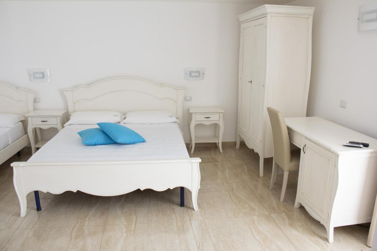B&B Imperial Exclusive Rooms & Breakfast Porto Cesareo Buitenkant foto