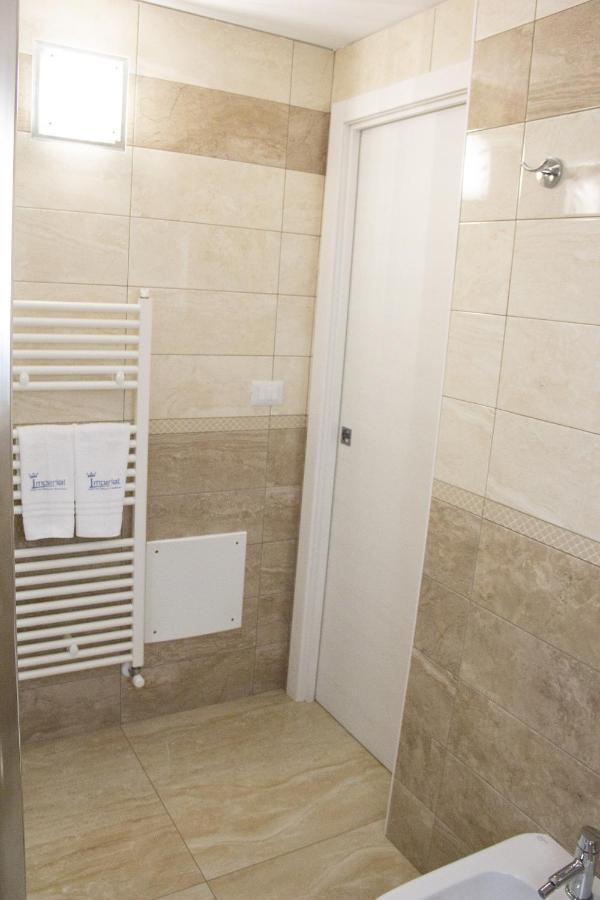 B&B Imperial Exclusive Rooms & Breakfast Porto Cesareo Buitenkant foto