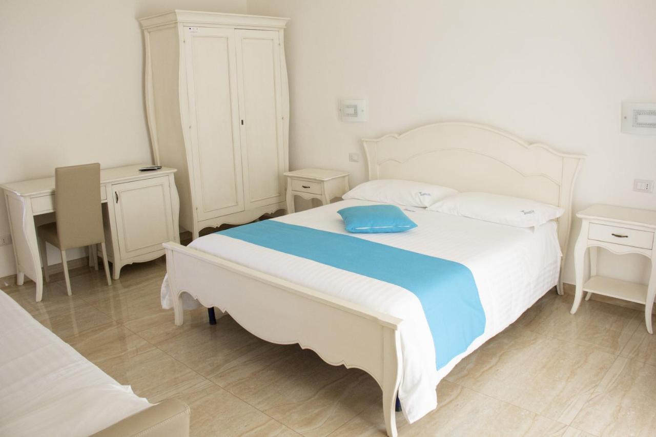 B&B Imperial Exclusive Rooms & Breakfast Porto Cesareo Buitenkant foto