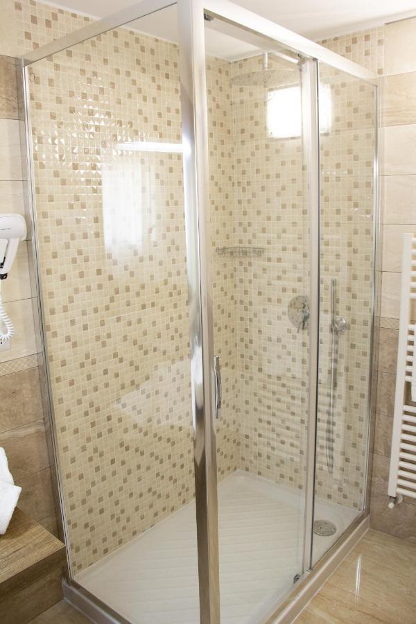 B&B Imperial Exclusive Rooms & Breakfast Porto Cesareo Buitenkant foto
